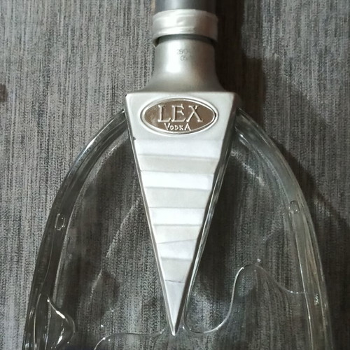 Βότκα Nemiroff Lex Alcohol 40% 700ml σαν καινούργιο, συλλεκτικό μπουκάλι