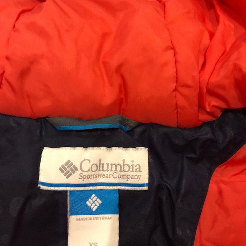Columbia jacket used, size XS (128-132cm), waterproof and windproof