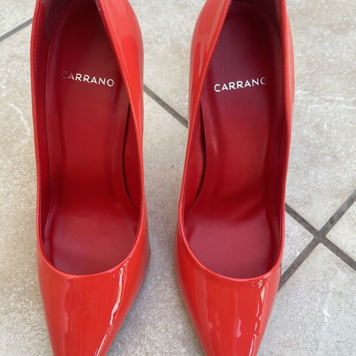Carrano high-heeled shoes coral red patent leather new