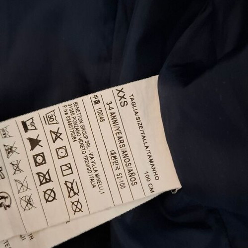 Benetton jacket like new, size 3-4 years, blue and pink