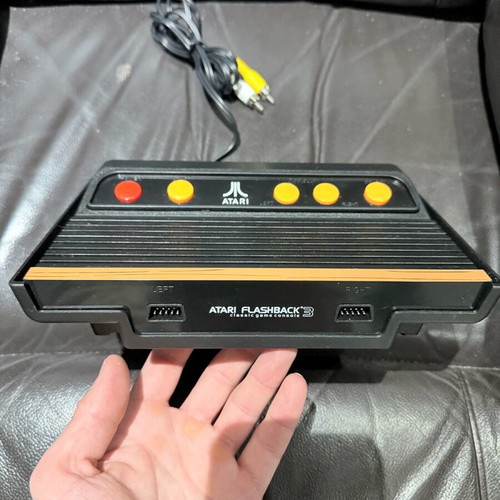 Atari Flashback 3 console like new, boxed with original receipt