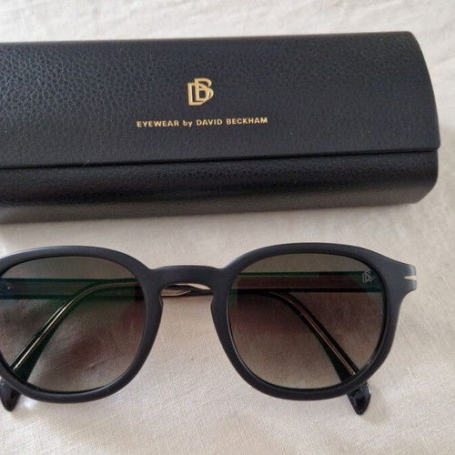David Beckham sunglasses new, black and gold