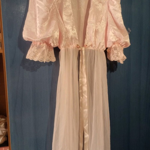 Satin robe new, pink, size L