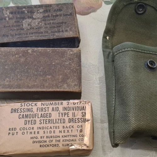Dressing Bandage for U.S. Army First Aid Medic Bag Pouch like new