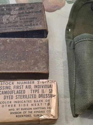 Dressing Bandage for U.S. Army First Aid Medic Bag Pouch like new