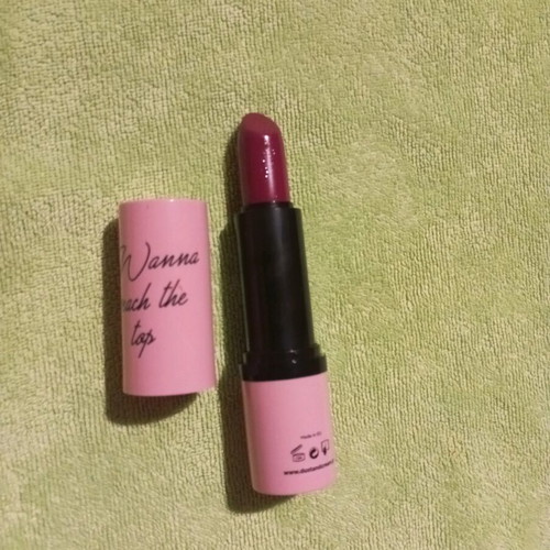 Limited Edition Lipstick Fashion Victim by DUST+CREAM like new
