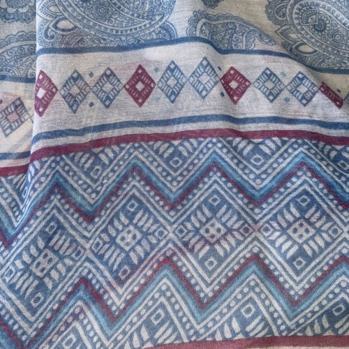 Lightweight scarf with paisley pattern by Achilleas Accessories like new
