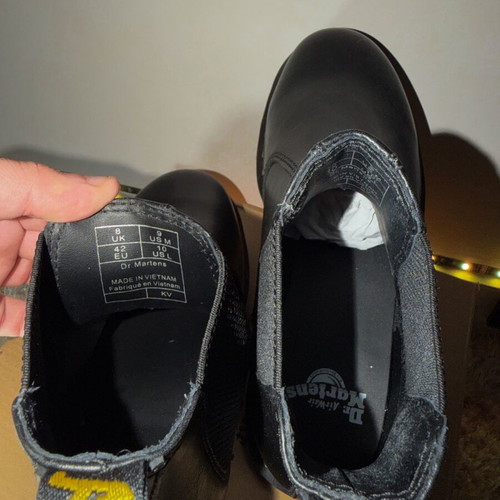 Dr. Martens 2976 Ziggy Chelsea Boots New Black