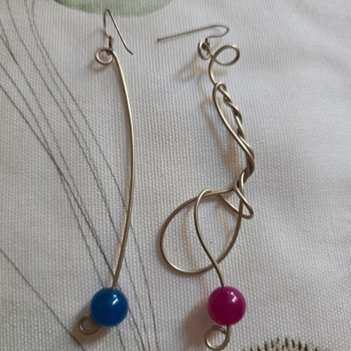Handmade earrings like new, multicolored