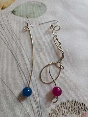 Handmade earrings like new, multicolored