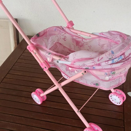 Toy stroller metal foldable like new