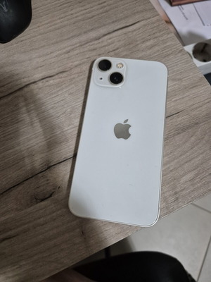 Apple iPhone 13, 128GB, white, used, with 3 cases