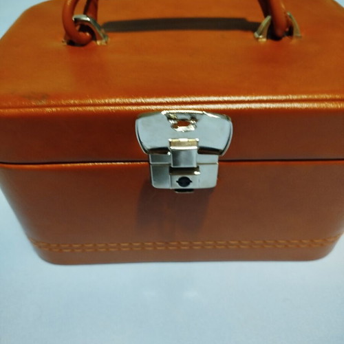 Vintage cosmetic case real from the 70s, new, brown leather
