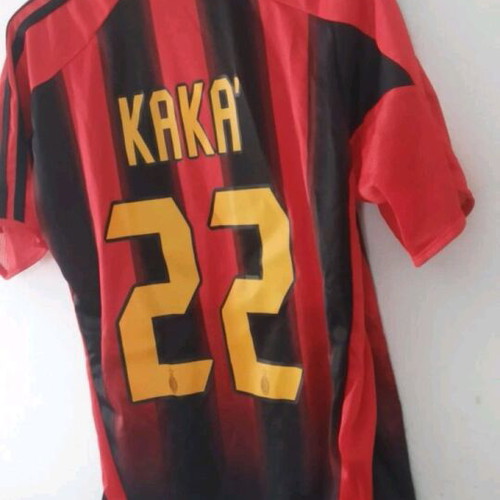 Vintage Milan football jersey 2005-06 No22 KAKA size Medium like new