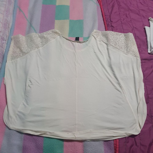 Blouses set of 3 like new, size L