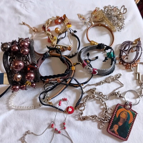 Bracelets and hair clips used, pack with Panagia keychain