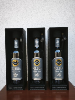 Beluga Gold Line vodka set of 3 with luxury case and opener, like new