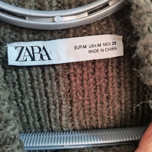 Zara women's sweater green khaki size medium like new