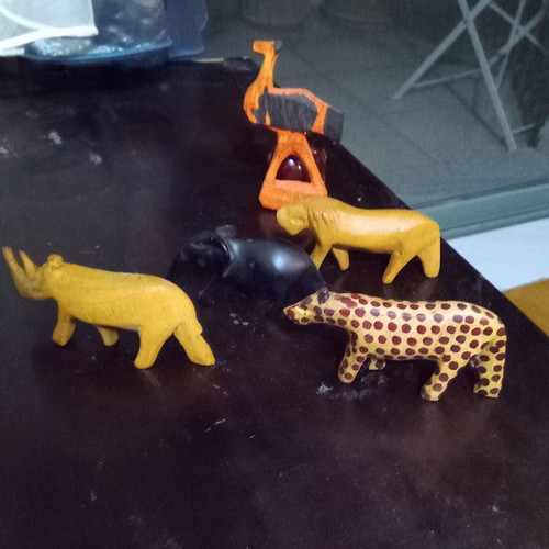 African wooden animal figurines like new, set of five
