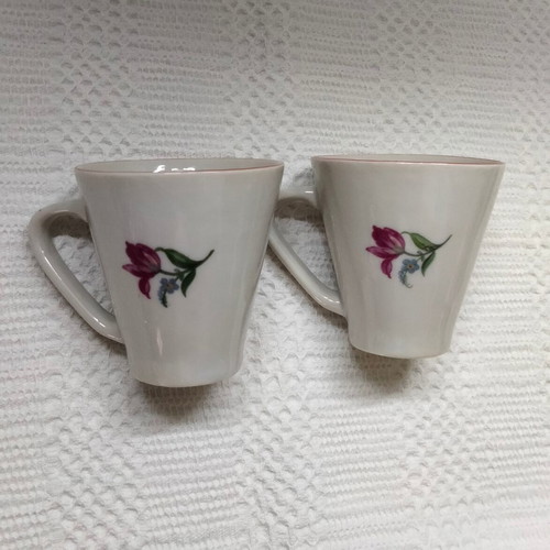 Vintage porcelain coffee cups set of 4 from Bulgaria like new