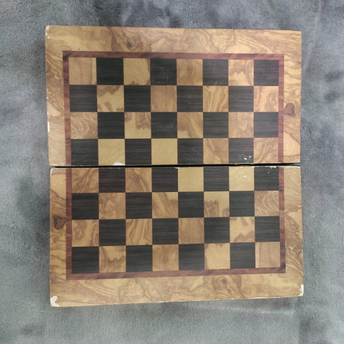 Backgammon wooden decorative board like new with small pieces and dice