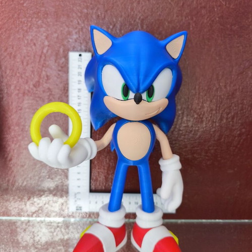 Handmade 3D Sonic the Hedgehog figure with yellow ring