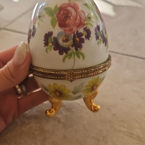 Porcelain vintage decoration like new Limoges France