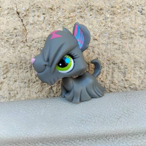 Littlest Pet Shop Hasbro figure like new