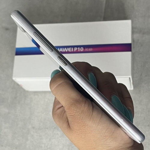 Huawei P9 Lite 2017 smartphone used, white, fully working with manuals
