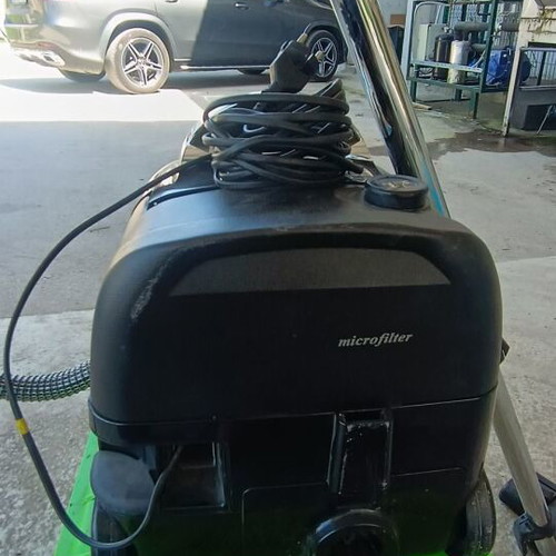 Zelmer Aqua Trio Lux vacuum cleaner used with water filter