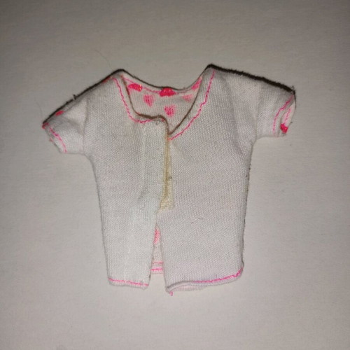 Pretty Hearts Barbie shirt like new