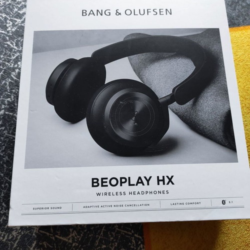 Bang & Olufsen Beoplay HX wireless headphones like new premium model