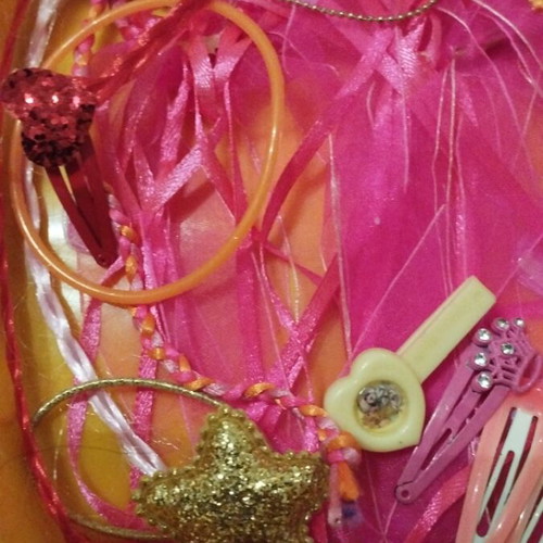 Disney Belle suitcase used with gift accessories