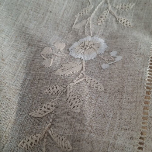 Linen tablecloth beige with beautiful design 170×270
