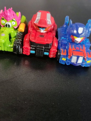 Angry Birds Transformers figures like new