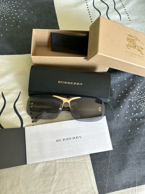 ΓΥΑΛΙΑ ΗΛΙΟΥ BURBERRY