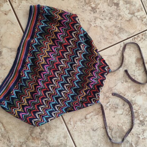 Boho/hoppie halter top Pull & Bear like new, multicolor, size L