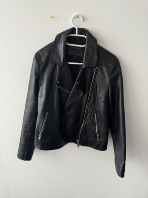 Massimo Dutti Genuine Leather Jacket black medium, like new