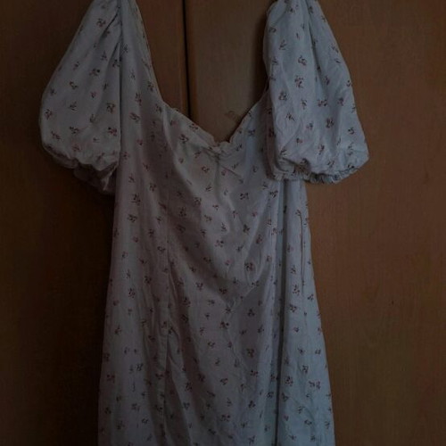 Sundress summer short, new, white with flowers