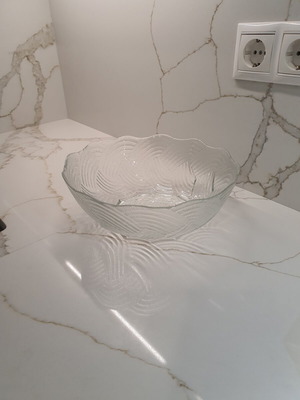 Arcoroc France fruit bowl like new