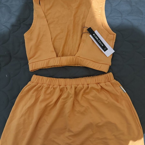 Bubblegun orange set with crop top and skirt new