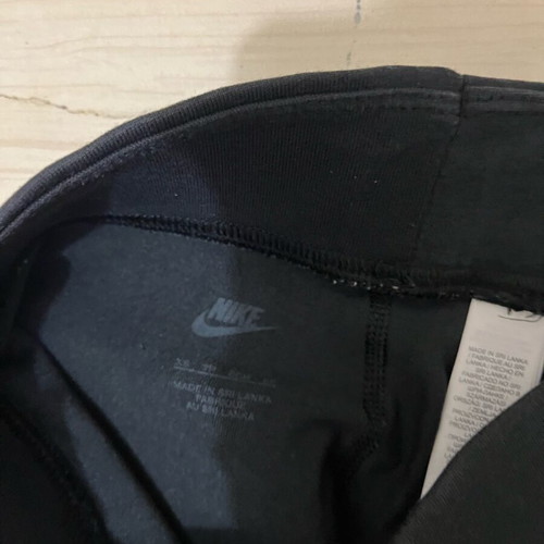 Nike sports leggings black like new