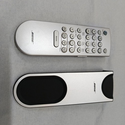 Bose remote control used, excellent condition