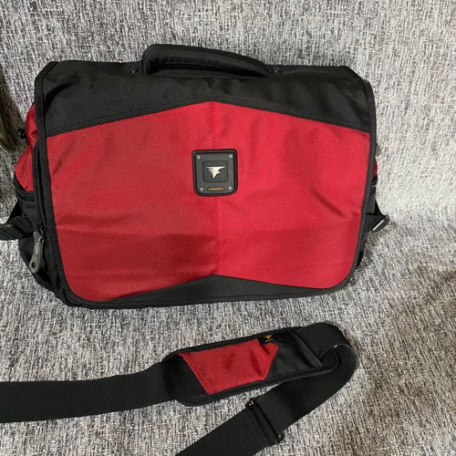 Laptop bag red-black two-tone like new