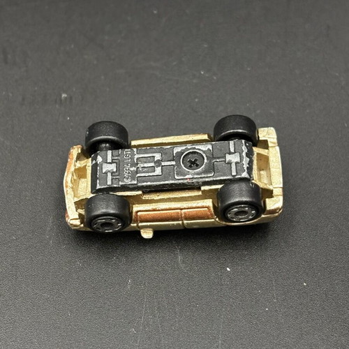 Hot Wheels Micro Chroma Camaro Z28 1983 used