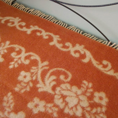 Vintage double bed blanket like new