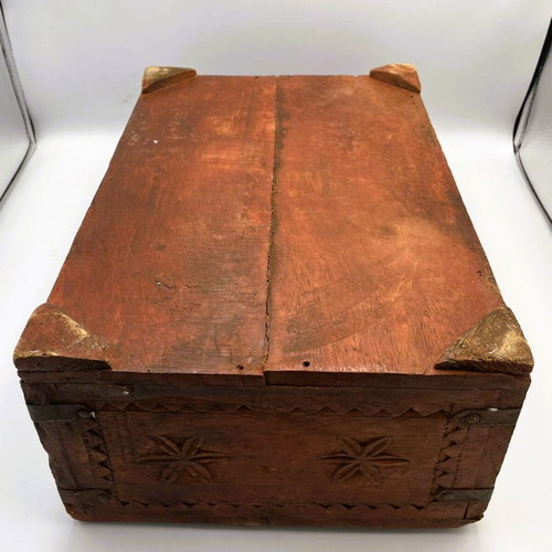 Indian Handmade Wedding Box Peti like new, 19th/20th century