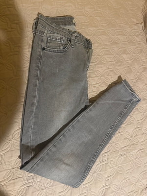 Gray skinny jeans size S like new