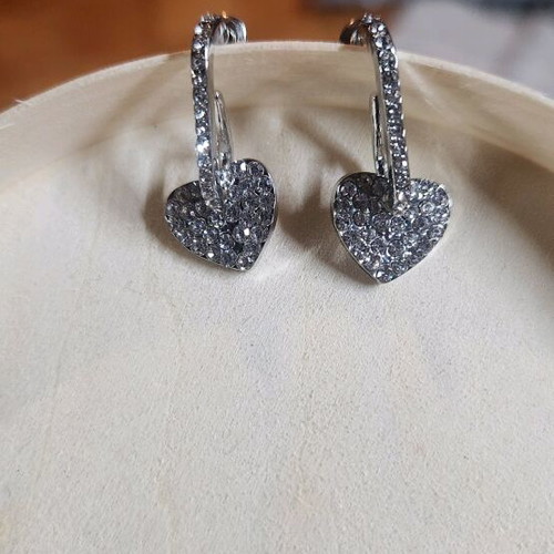 Stainless steel heart earrings with diamonds new