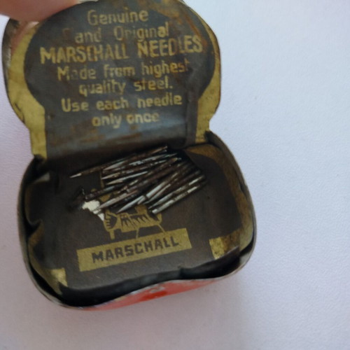 Small tin box with gramophone needles "MARSCHALL NEEDLES", MADE IN GERMANY.